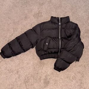 PrettyLittleThing Black Cropped Puffer Jacket